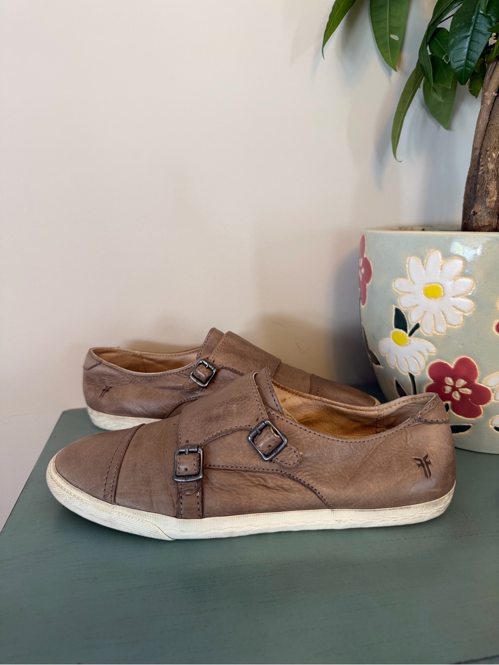 Frye Mindy Double Monk Slip On Sneakers size 9